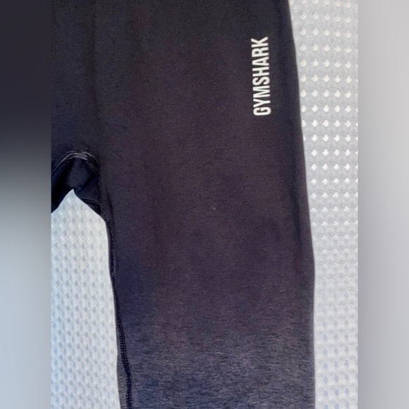 2/40$ Women’s Gymshark Adapt leggings black gray Ombre dip-dye seamless size XS - Picture 5 of 14